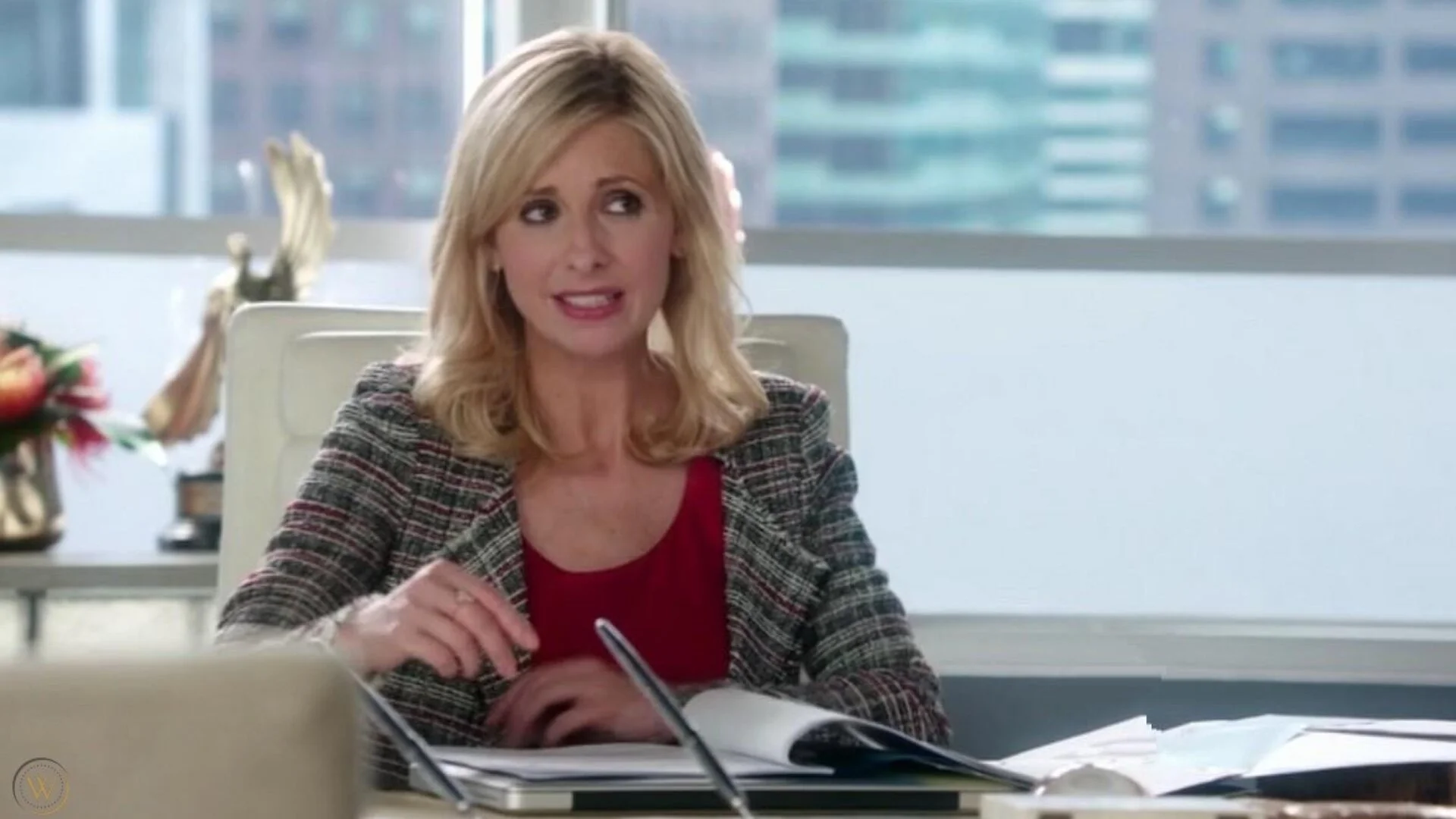 sarah-michelle-gellar-set-to-star-in-a-coming-of-age-comedy-titled-hot-pink-for-amazon.jpg