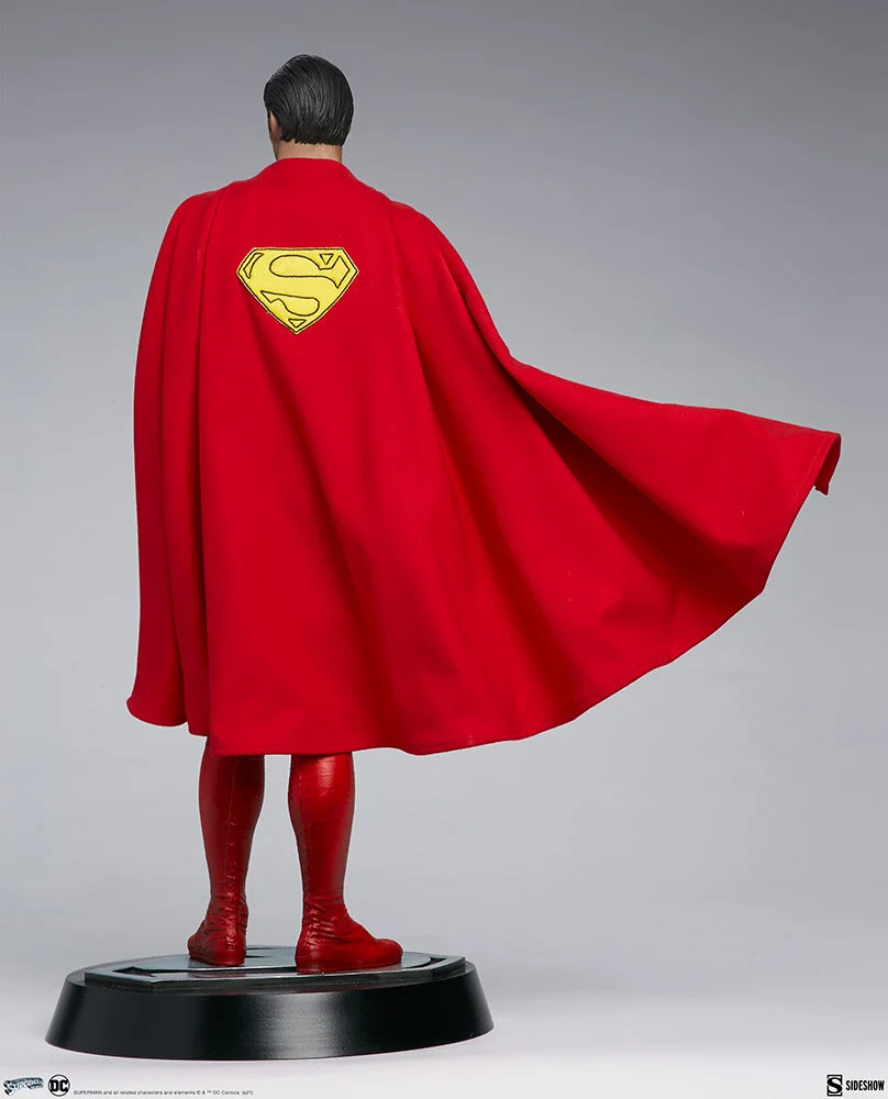 superman-the-movie-premium-format-figure_dc-comics_gallery_60651ff9347aa.jpeg
