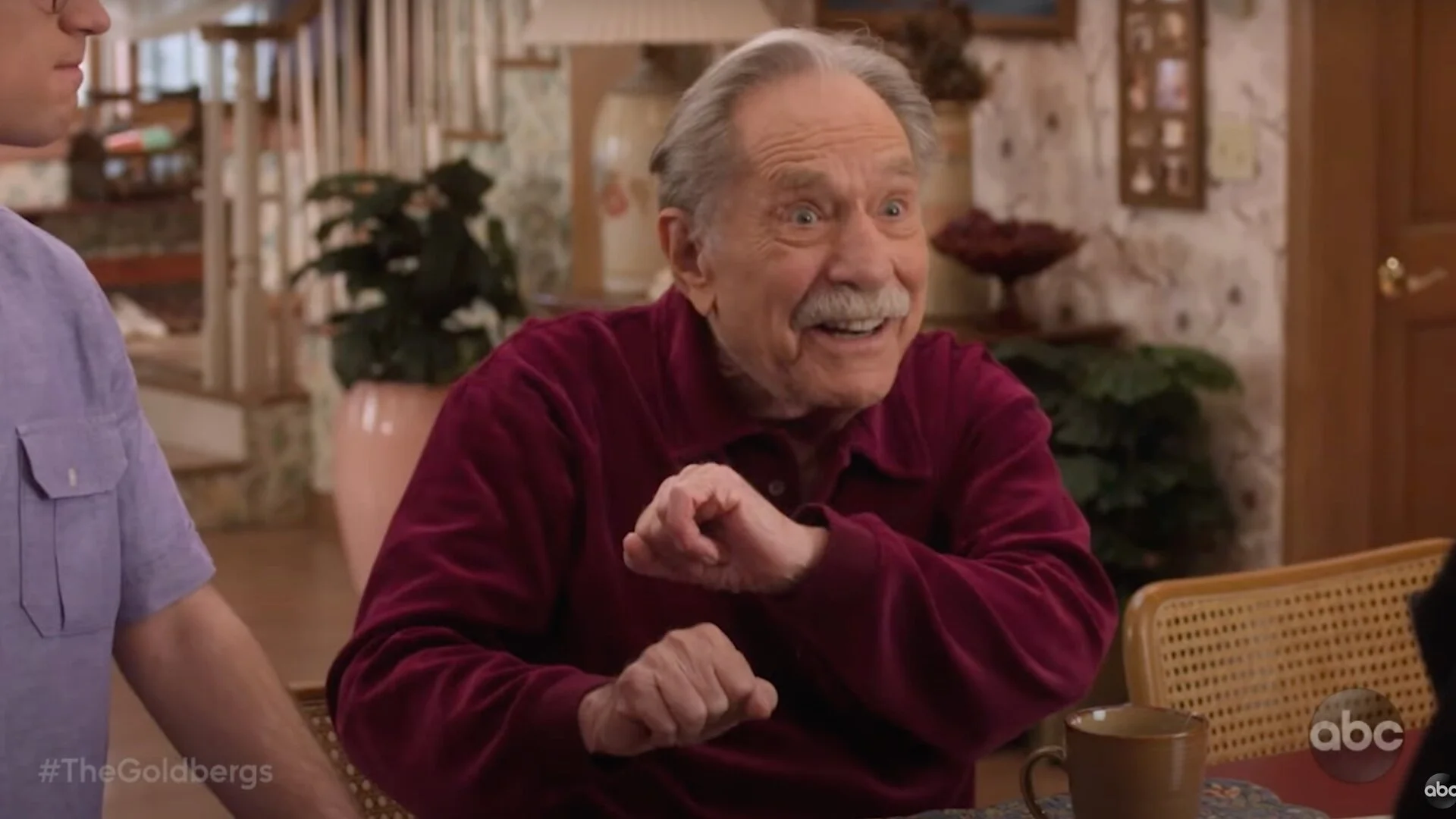 promo-spot-for-the-goldbergs-farewell-episode-to-george-segal-as-pops.jpg
