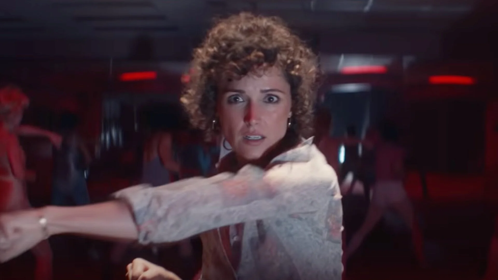 rose-byrne-builds-an-aerobics-empire-in-trailer-for-the-dark-comedy-physical.jpg