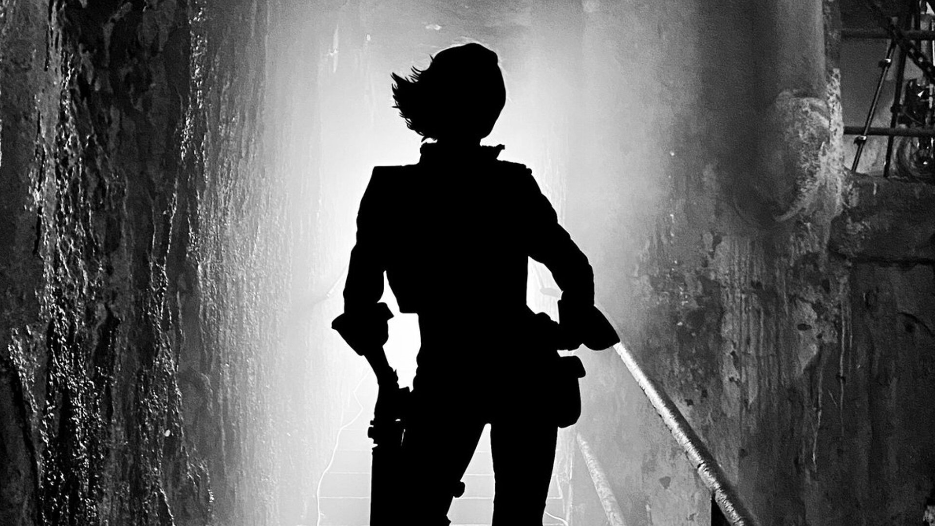 First Photo From Eli Roth's BORDERLANDS Teases Cate Blanchett as Lilith ...