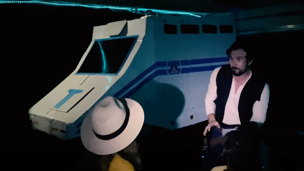enjoy-this-cool-homemade-disneyland-star-tours-attraction-video.jpg