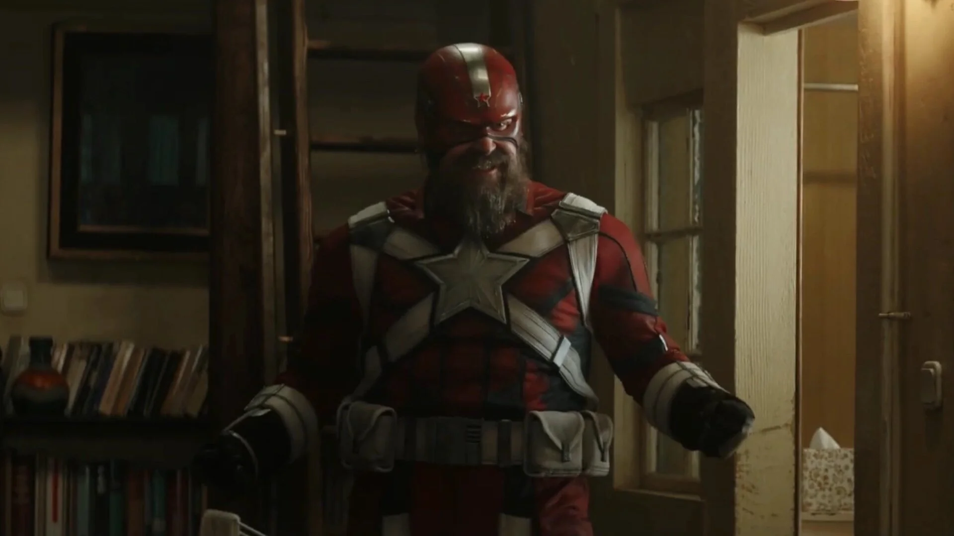 black-widow-star-david-harbour-likes-the-idea-of-red-guardian-vs-captain-america-cold-war-story.jpg