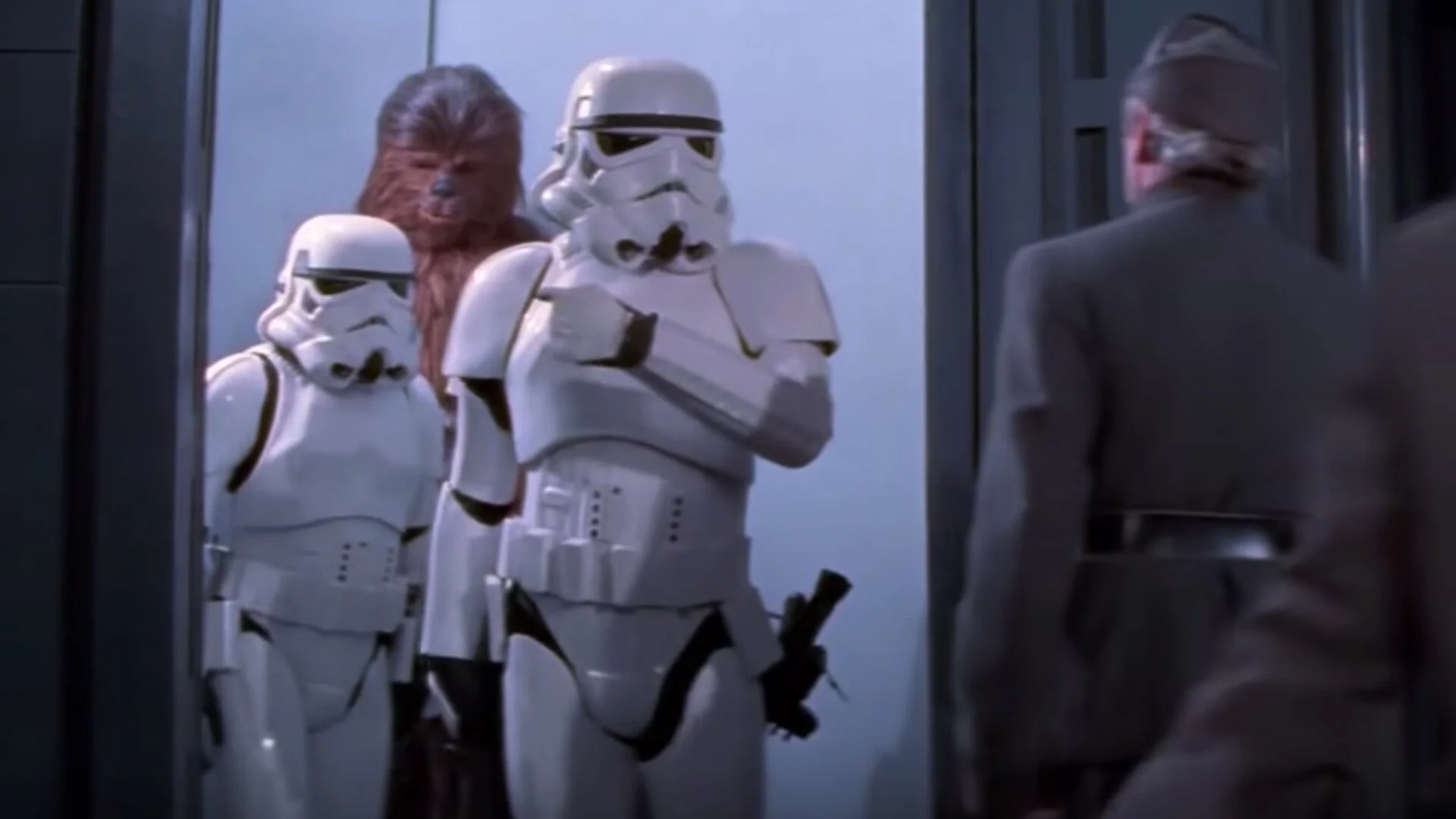 Video Points Out The Ten Best Unscripted Moments From The STAR WARS ...