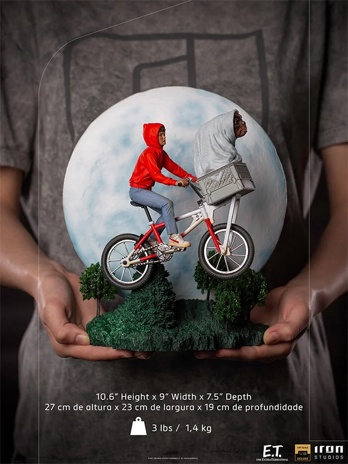 et-extraterrestrial-statue-photo4.jpeg