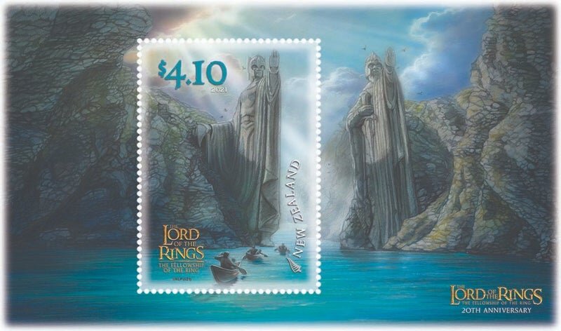 lord-of-the-rings-stamps-the-fellowship-canoeing-through-the-gat-1281802.jpeg