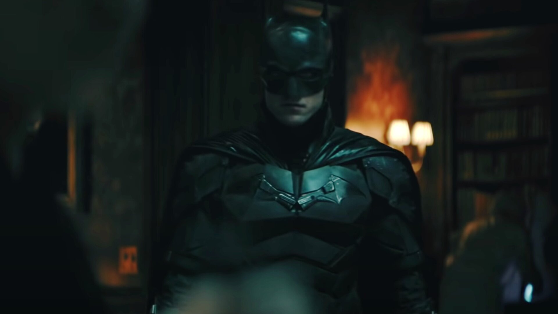 New TV Spot for DC's THE BATMAN Reveals a Full Trailer Is Coming Next Month  — GeekTyrant