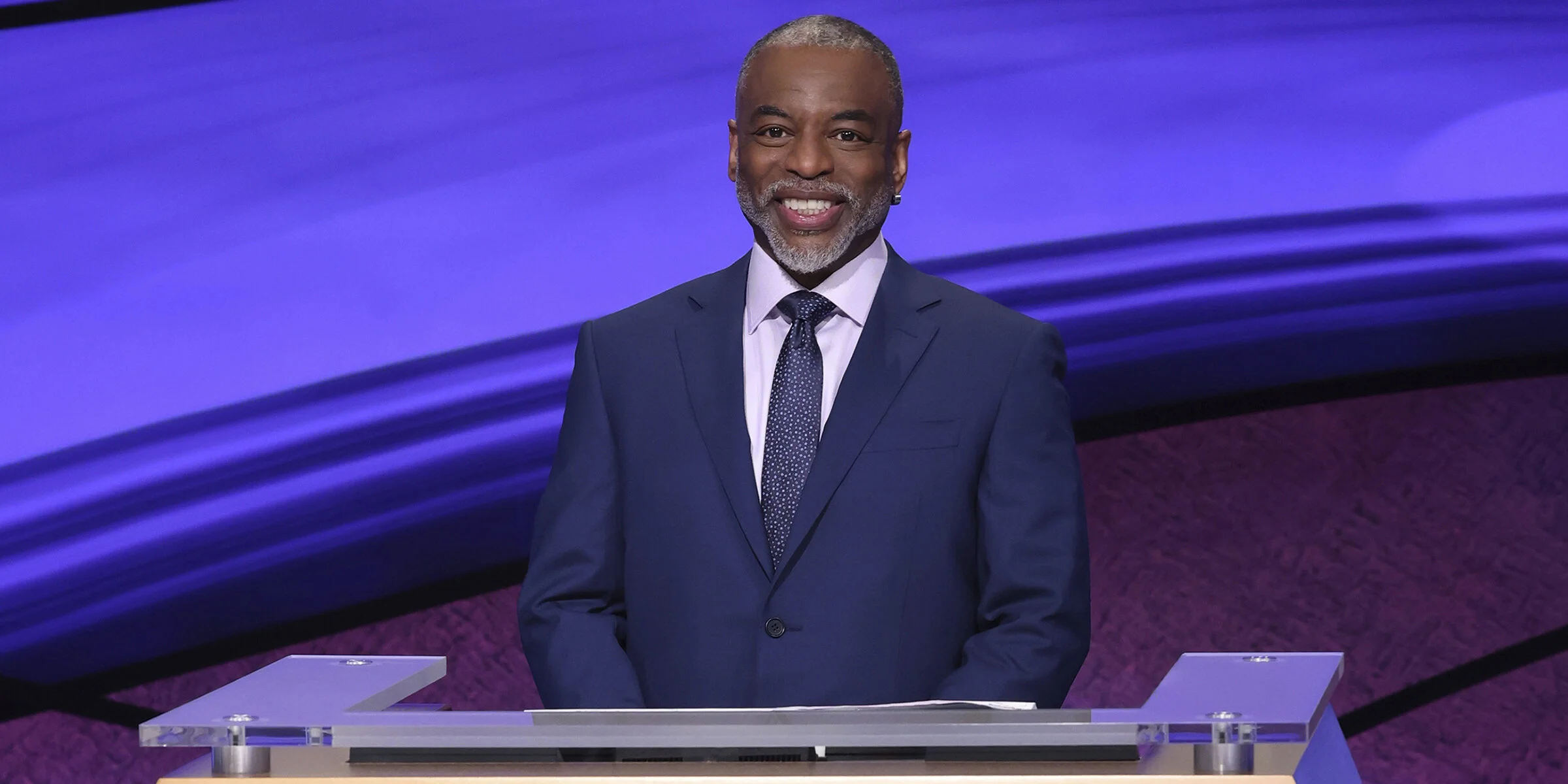 levar-burton-jeopardy.jpg