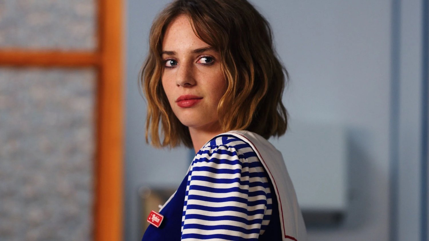 Maya Hawke joins her mother Uma Thurman in The Dark Comedy Thriller THE KILL ROOM – GeekTyrant