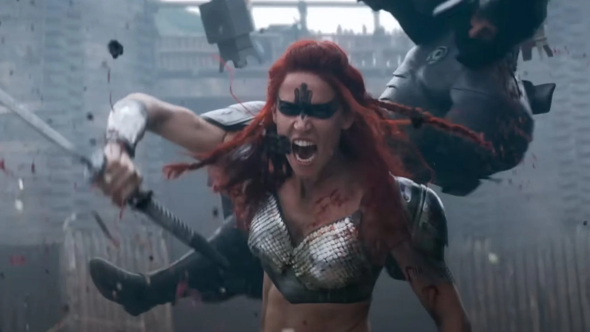 Matilda Lutz worthy the sword in the new Film of Red Sonja, chain bikini and everything