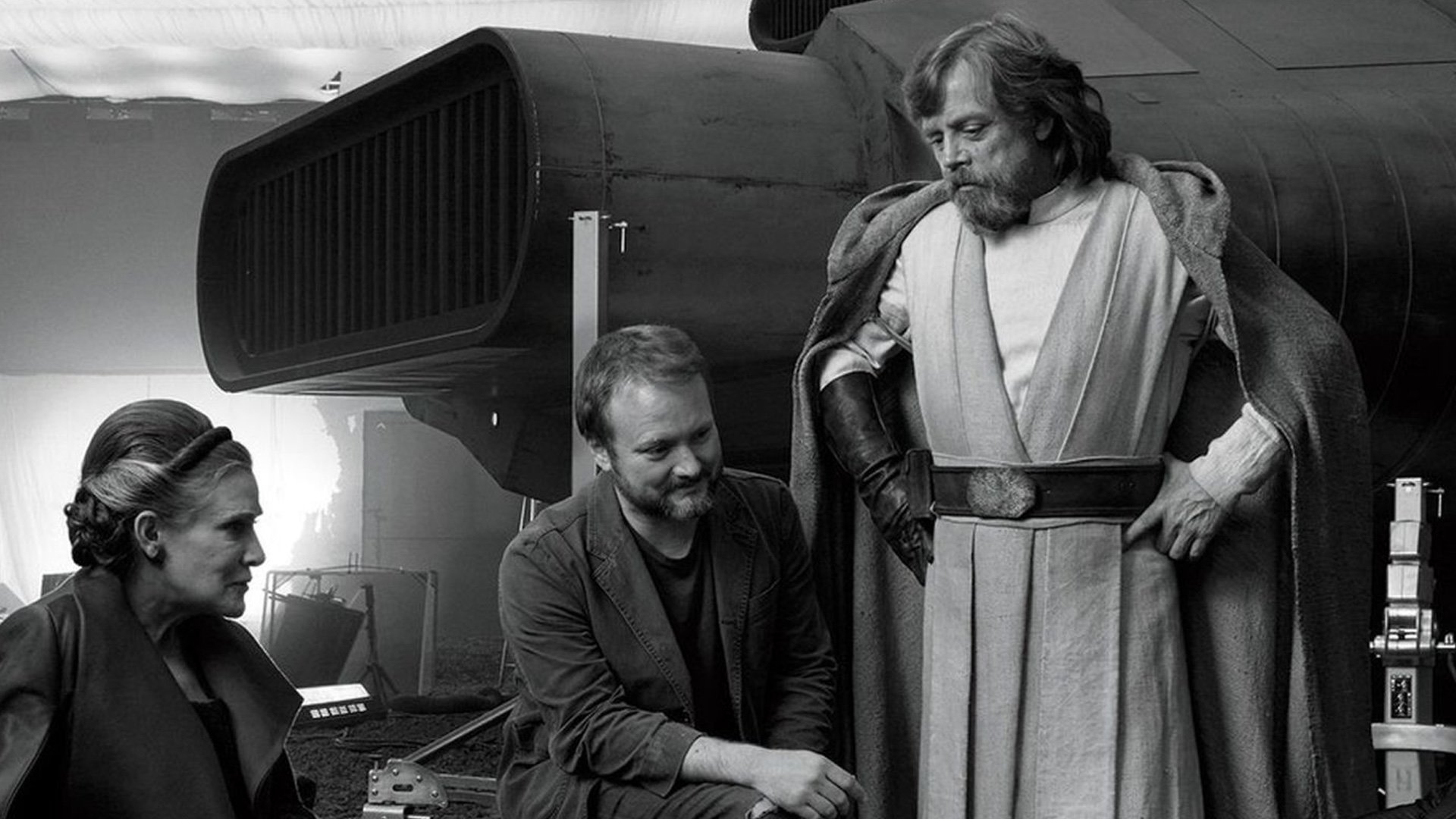 Rian Johnson's Star Wars Trilogy 'Still on' at Lucasfilm: Report