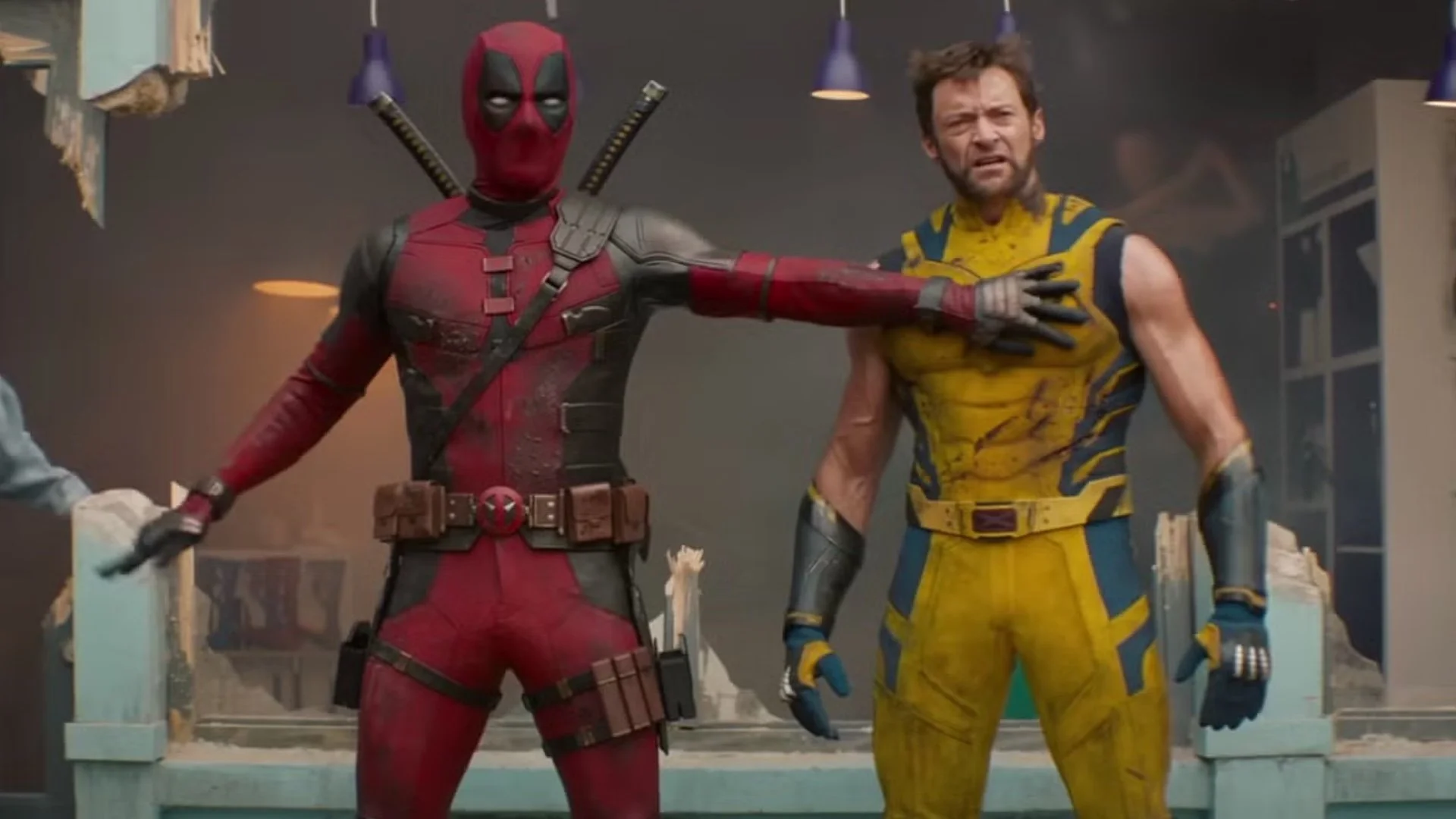 Ryan Reynolds Pens Heartfelt Tribute To Hugh Jackman For DEADPOOL Ryan Reynolds Pens Heartfelt Tribute To Hugh Jackman For DEADPOOL