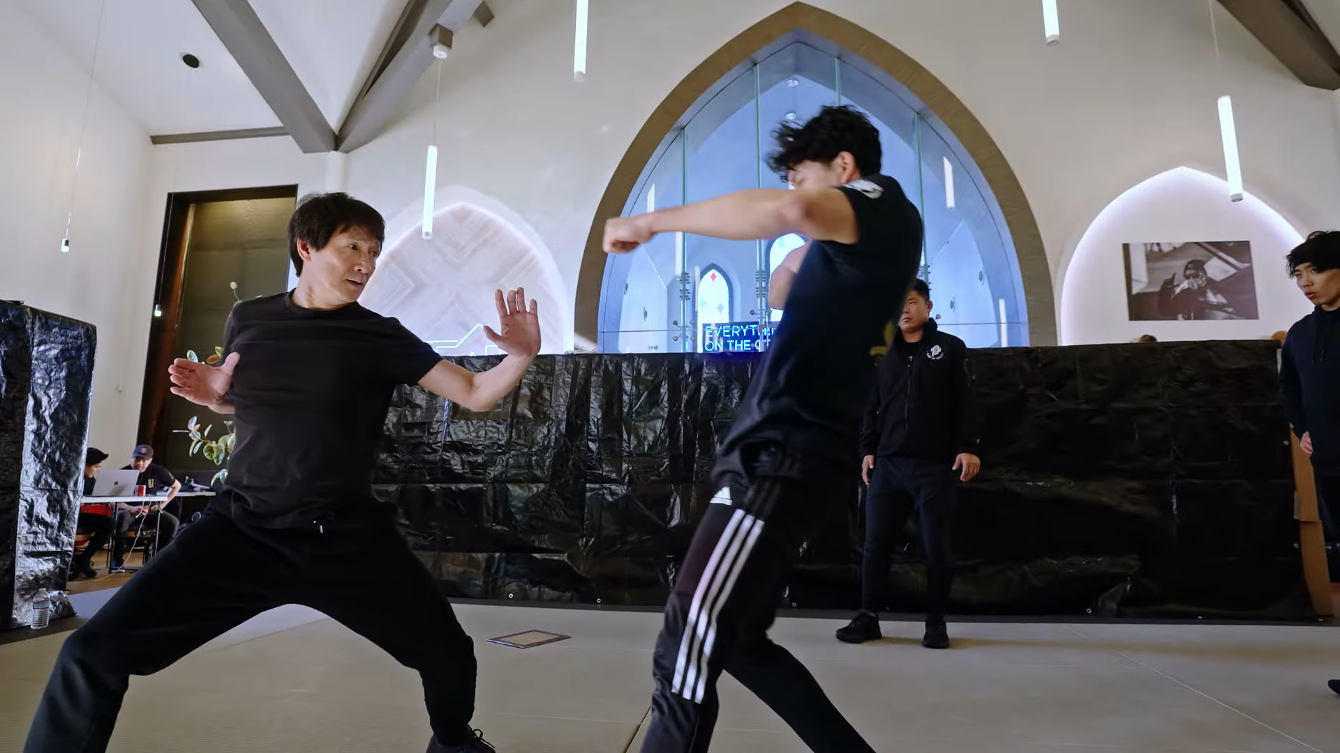 Ke Huy Quan takes us behind the scenes of his action film LOVE HURTS in the new promo