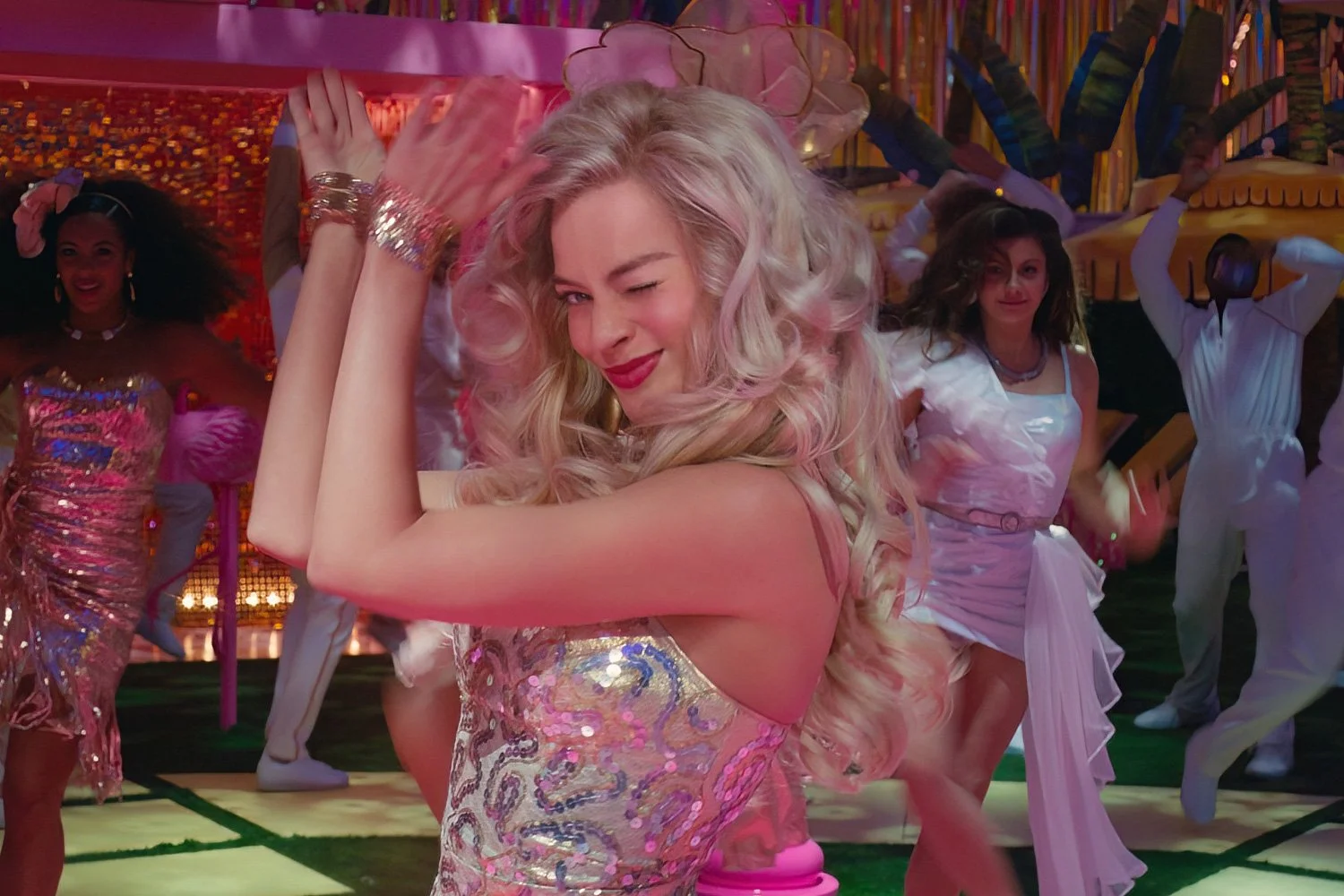 OPPENHEIMER producer tried to convince Margot Robbie to move BARBIE to a different release date