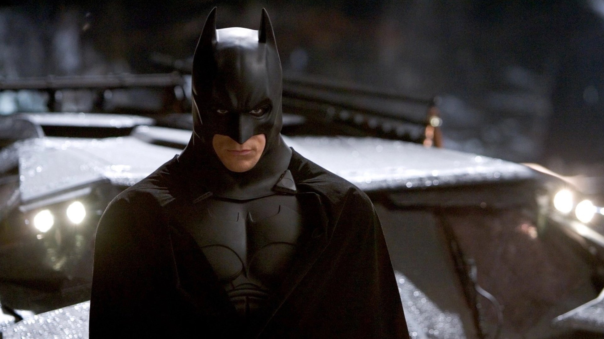 Christian Bale says he will play Batman again for Christopher Nolan; He hasn’t seen BATMAN yet Christian Bale says he will play Batman again for Christopher Nolan; He hasn’t seen BATMAN yet