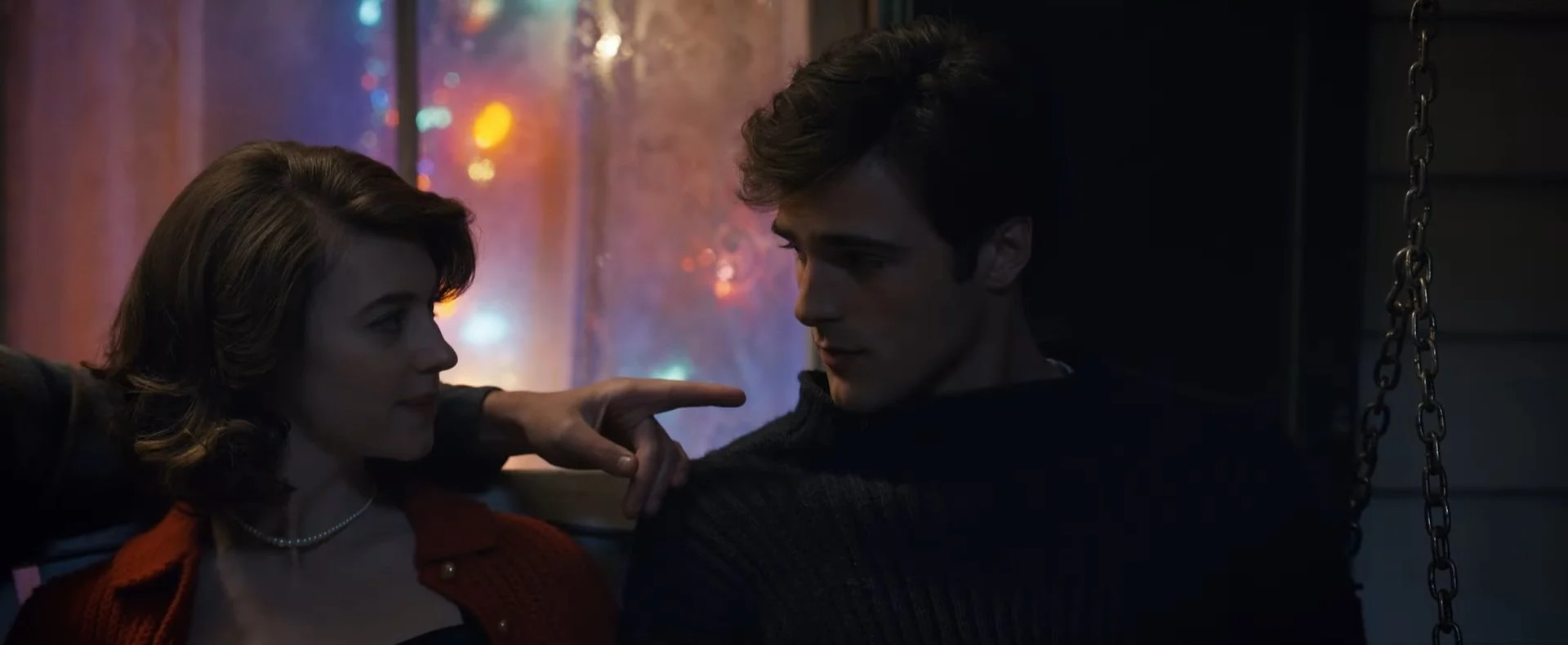 A captivating trailer for the romantic drama on rapid horses with Jacob Elordi, Daisy Edgar-Jones and Will Poulter