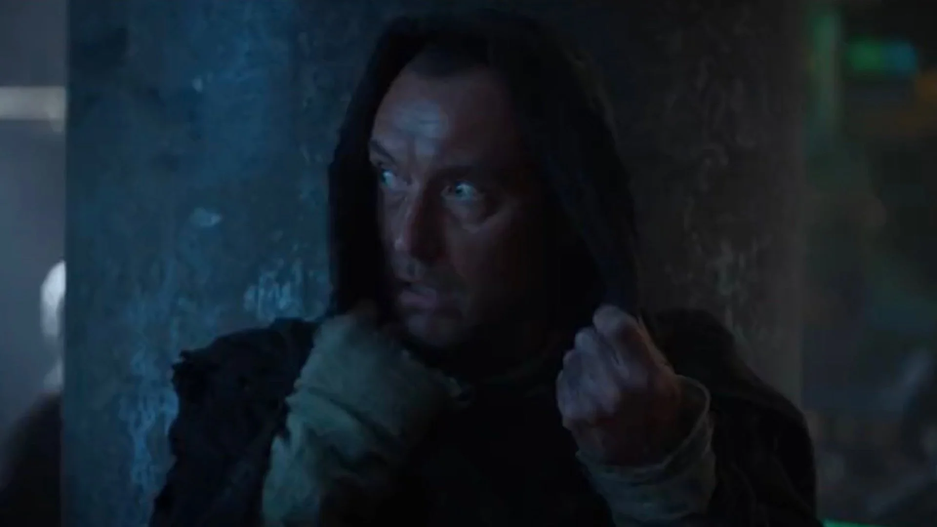 Jude Law says STAR WARS is why he became an actor