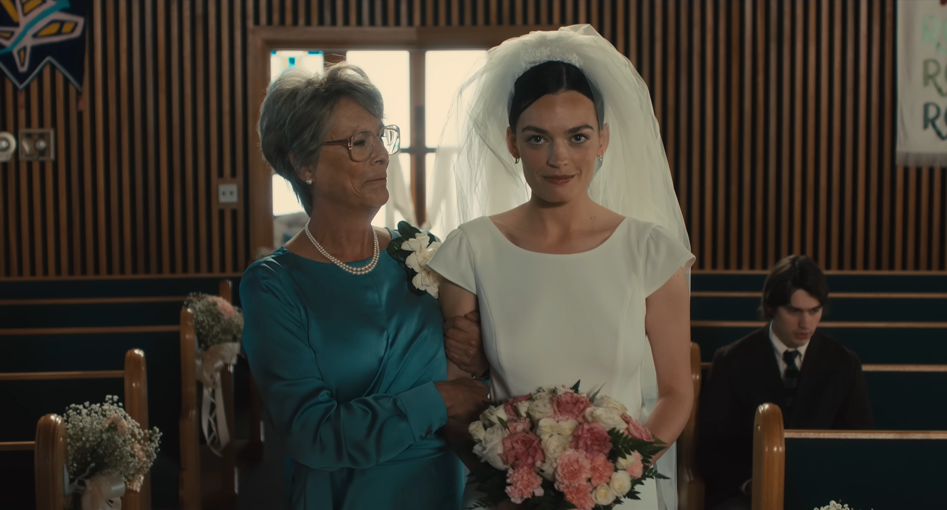 Excellent trailer for the dramatic Ella McCay with Emma Mackey, Jamie Lee Curtis, Woody Harrelson and others