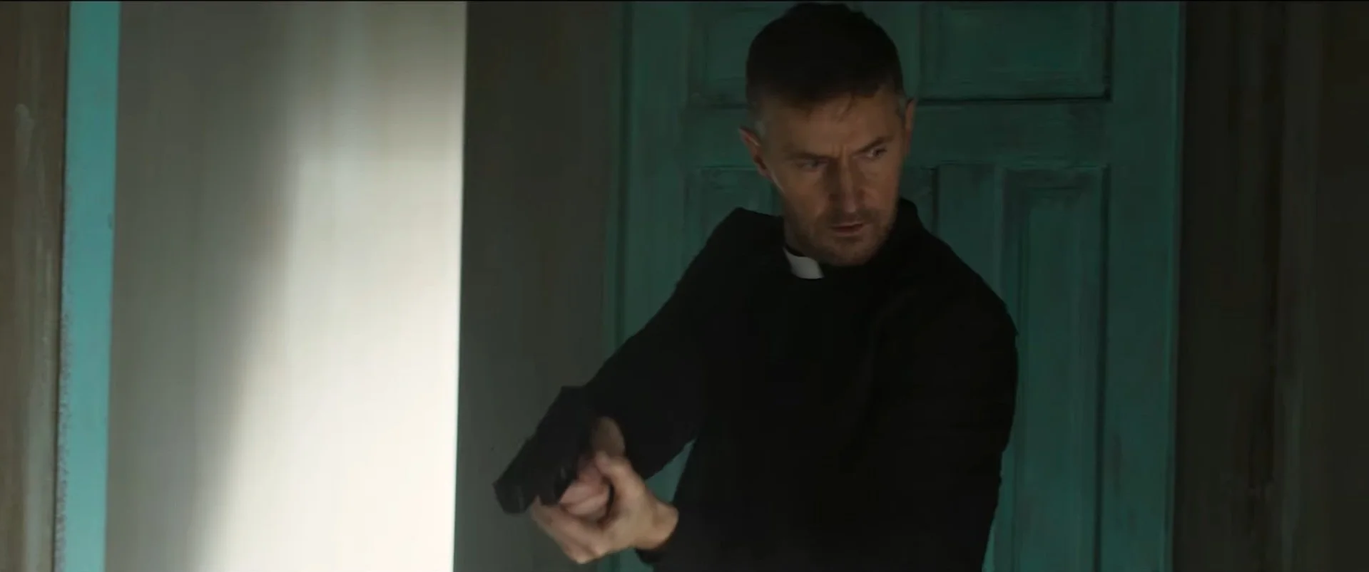 Trailer and poster for Vatican operative action Flick MAN OF ROME With Richard Armitage Trailer and poster for Vatican operative action Flick MAN OF ROME With Richard Armitage
