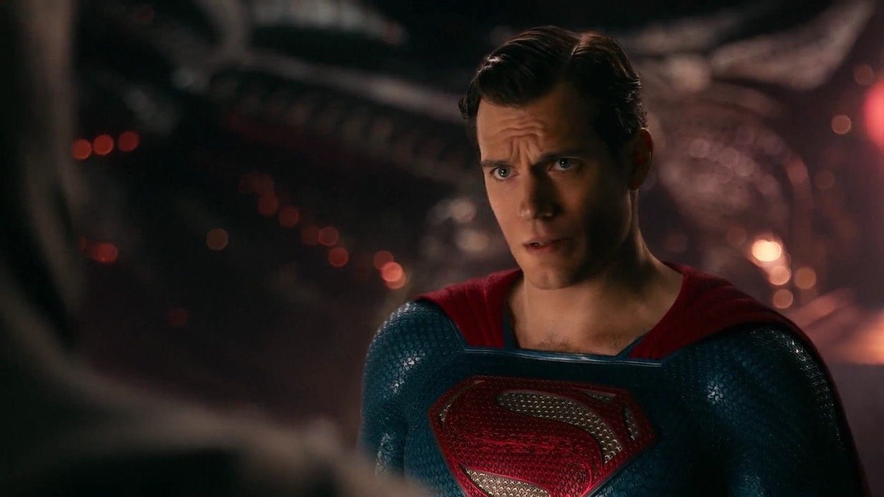 Henry Cavill talks SUPERMAN cast and costume — GeekTyrant