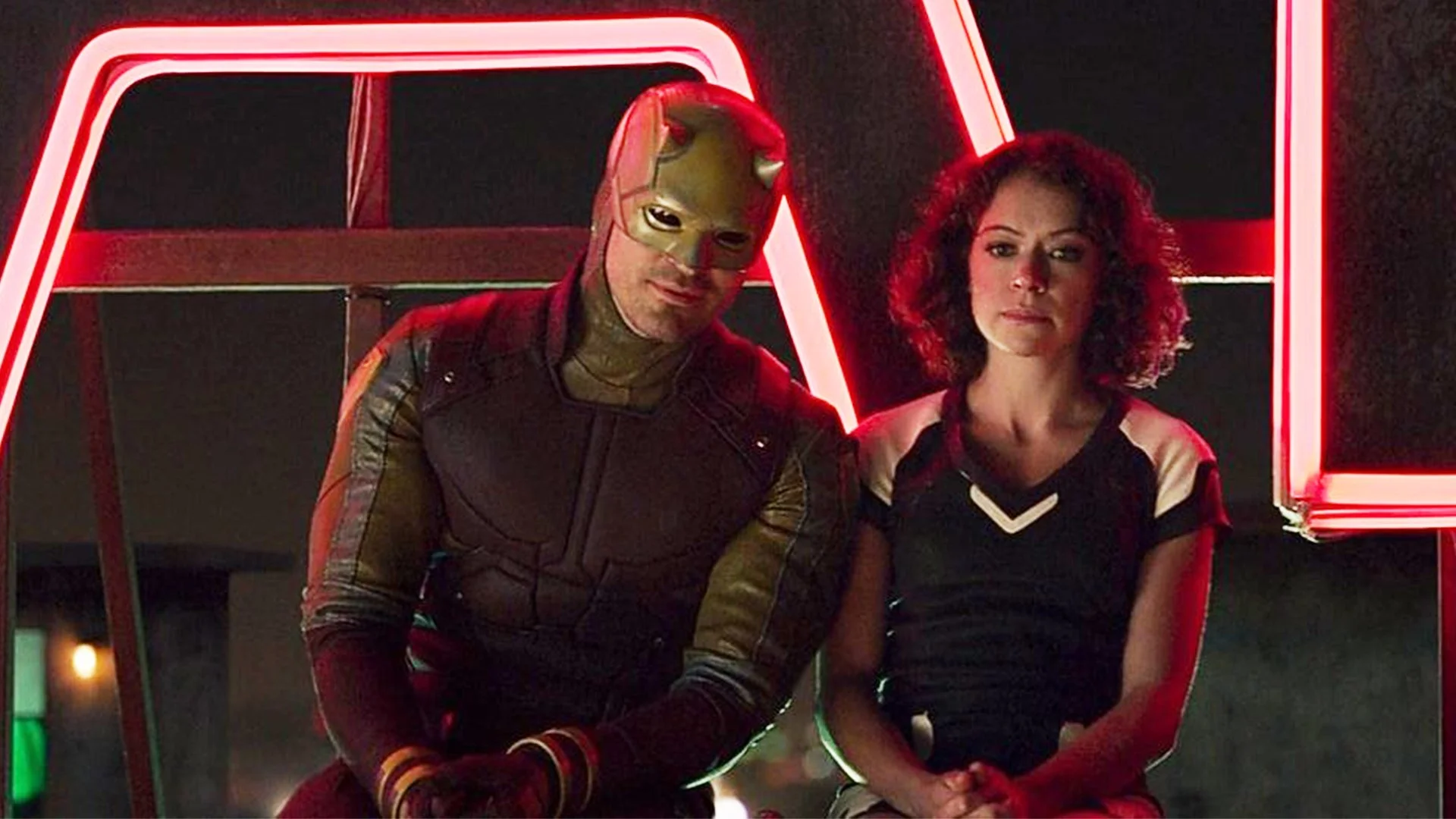 DAREDEVIL Actor Charlie Cox Says He Hasn’t Seen SHE-HULK Yet, Despite Playing a Role in It