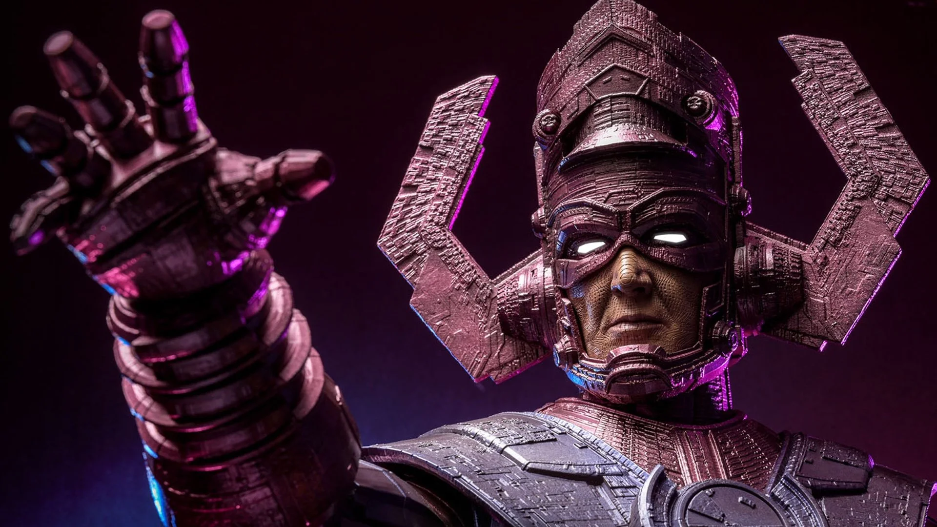 Our best and more detailed gaze in Galactus by the Fantastic Four comes from the figure of Hot Toys
