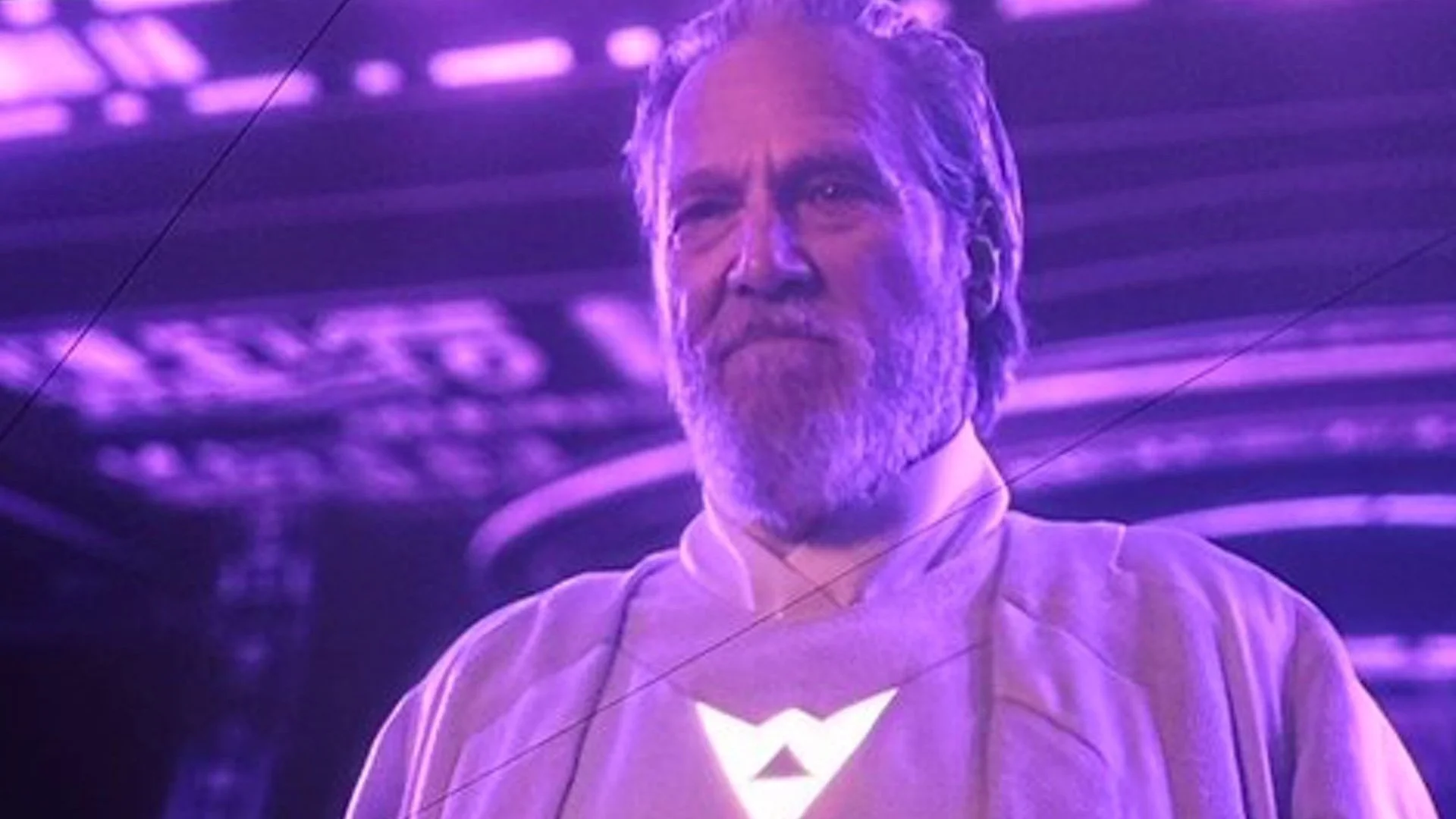 Do Any TRON: LEGACY Characters Return in TRON: ARES? Here's What We ...