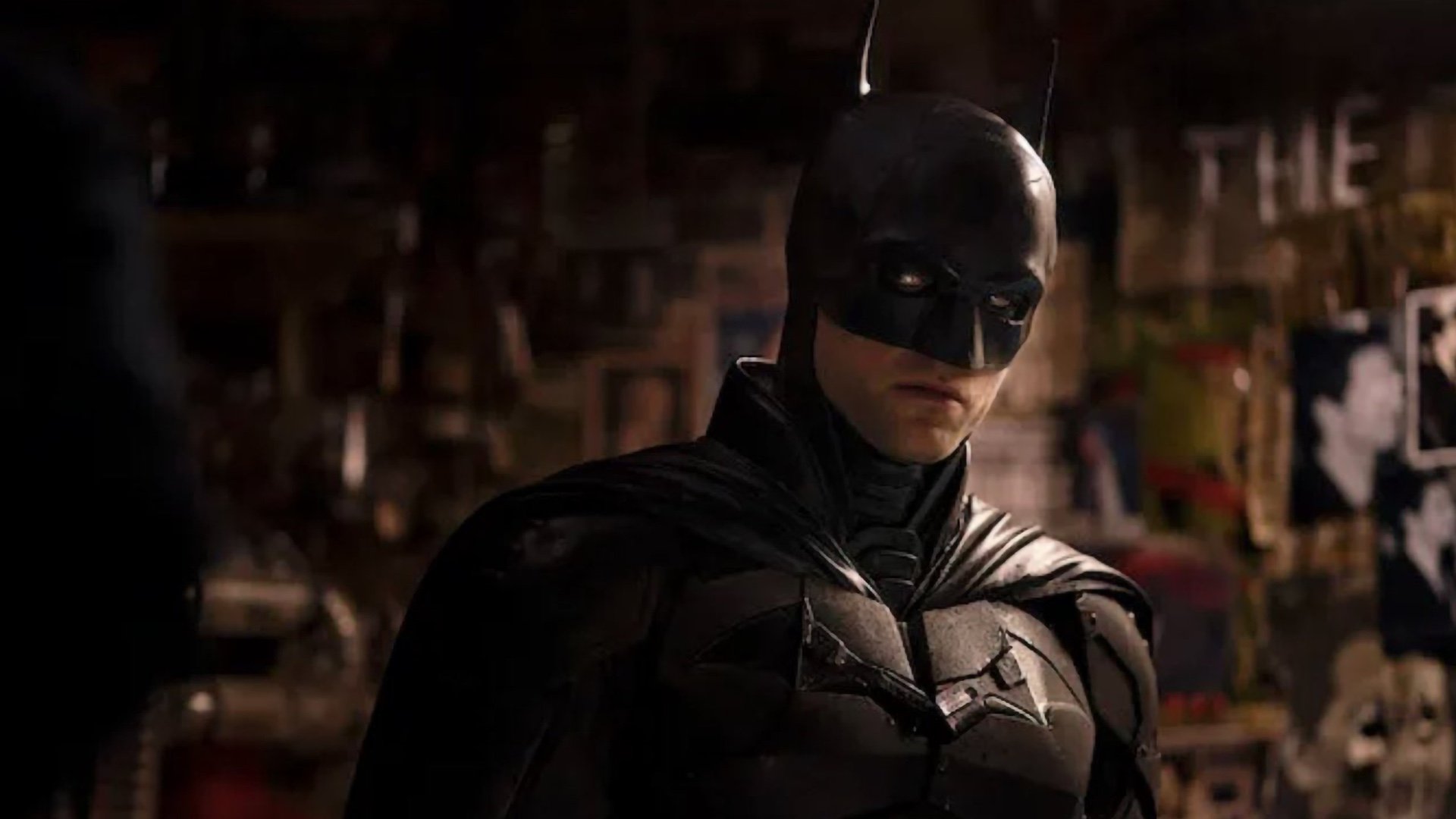 Batman Doesn't Scare John Turturro's Carmine Falcone in New TV Spot For THE  BATMAN — GeekTyrant
