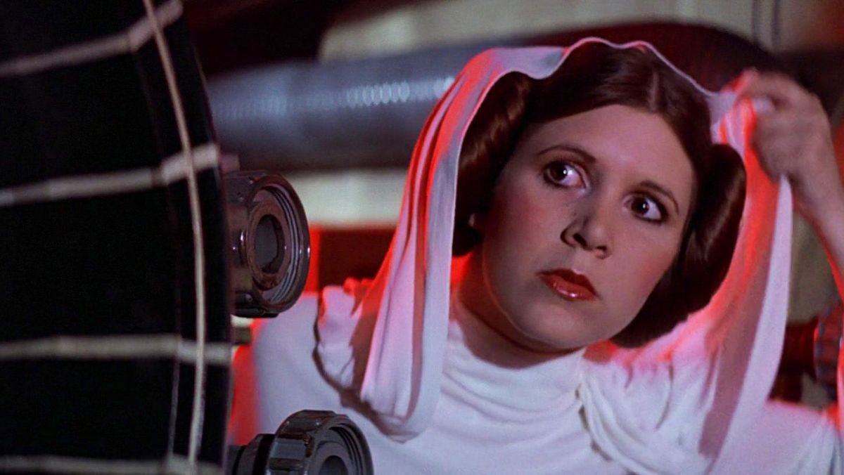 Fox pulled finances for STAR WARS as George Lucas ran out of schedule and opening scene still not filmed