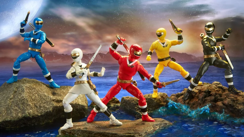 The Alien Rangers Are Coming to the POWER RANGERS Lightning Collection ...