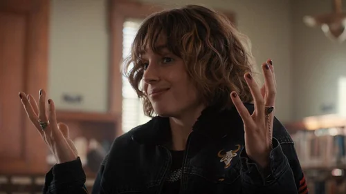 STRANGER THINGS Star Maya Hawke Teases Final Season: "We're Making