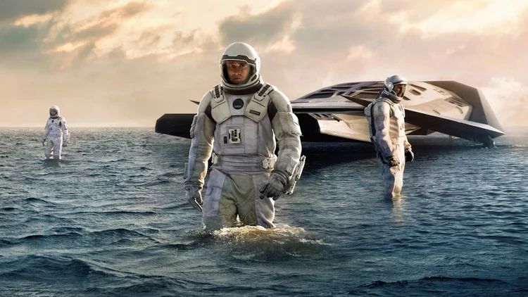Steven Spielberg Spent a Year Developing INTERSTELLAR Before Handing It ...