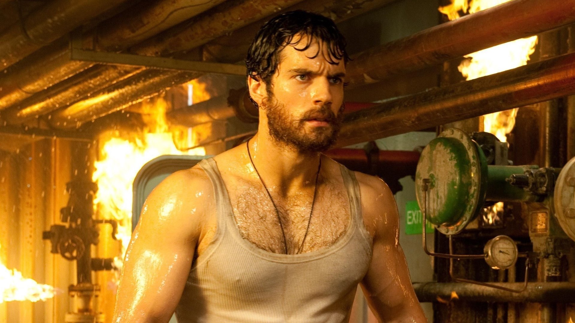 Henry Cavill Wants to Play Marvel's Captain Britain