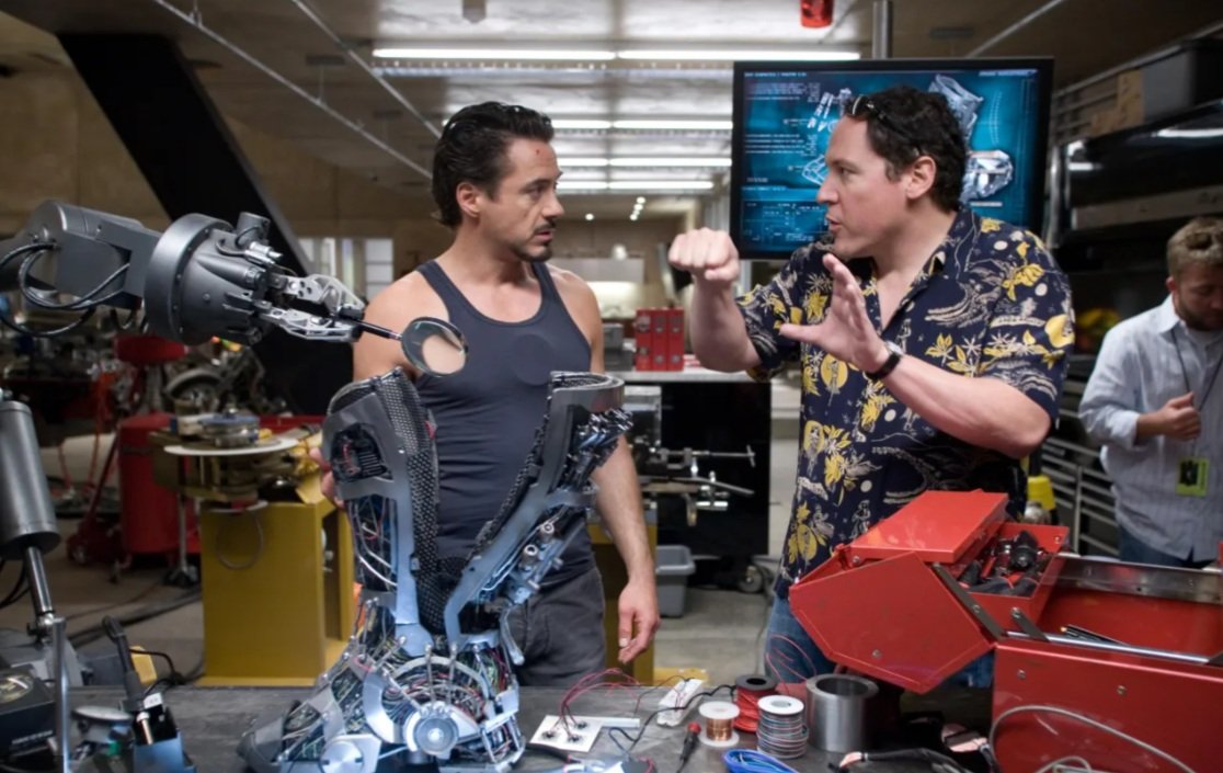 Robert Downey Jr. on Independent Approach to IRON MAN: ‘Marvel Lets Lunatics Run the Asylum’ Robert Downey Jr. on Independent Approach to IRON MAN: ‘Marvel Lets Lunatics Run the Asylum’