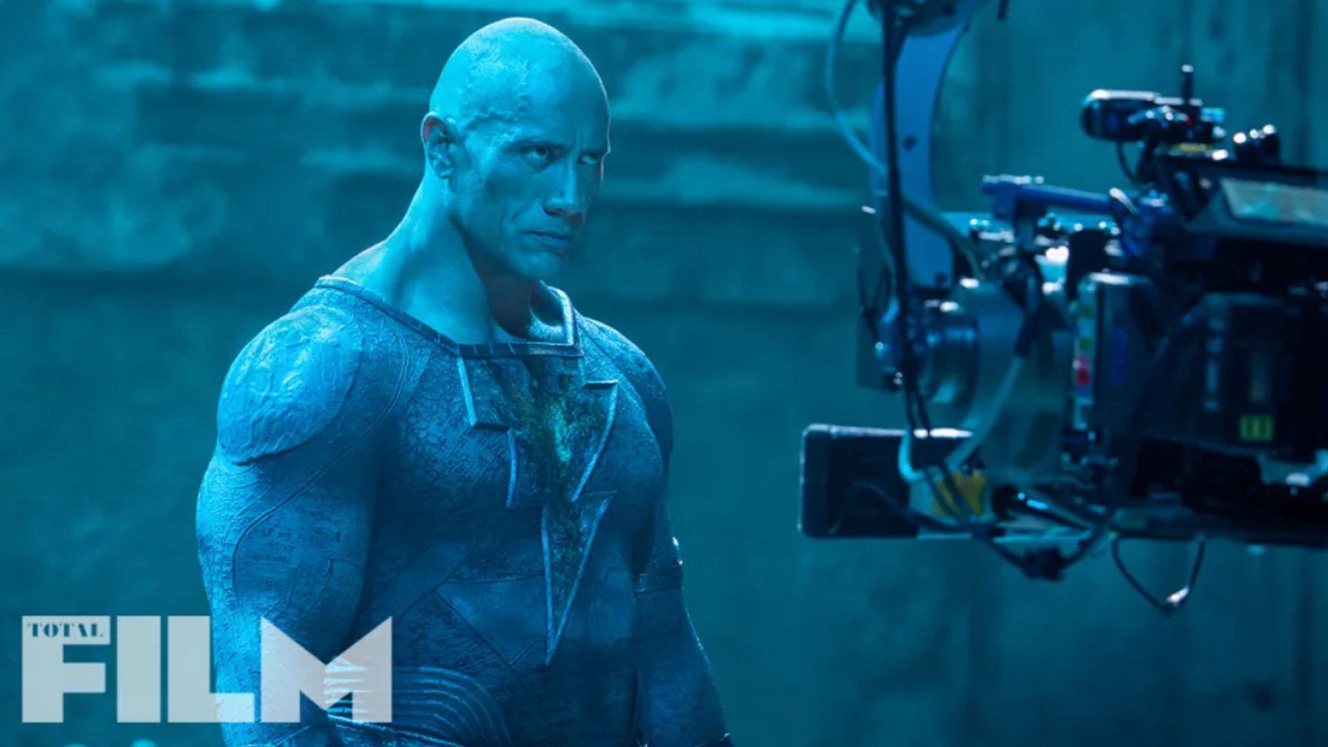 Dwayne Johnson Discusses His Attempt To Get Henry Cavill Back as Superman —  GeekTyrant