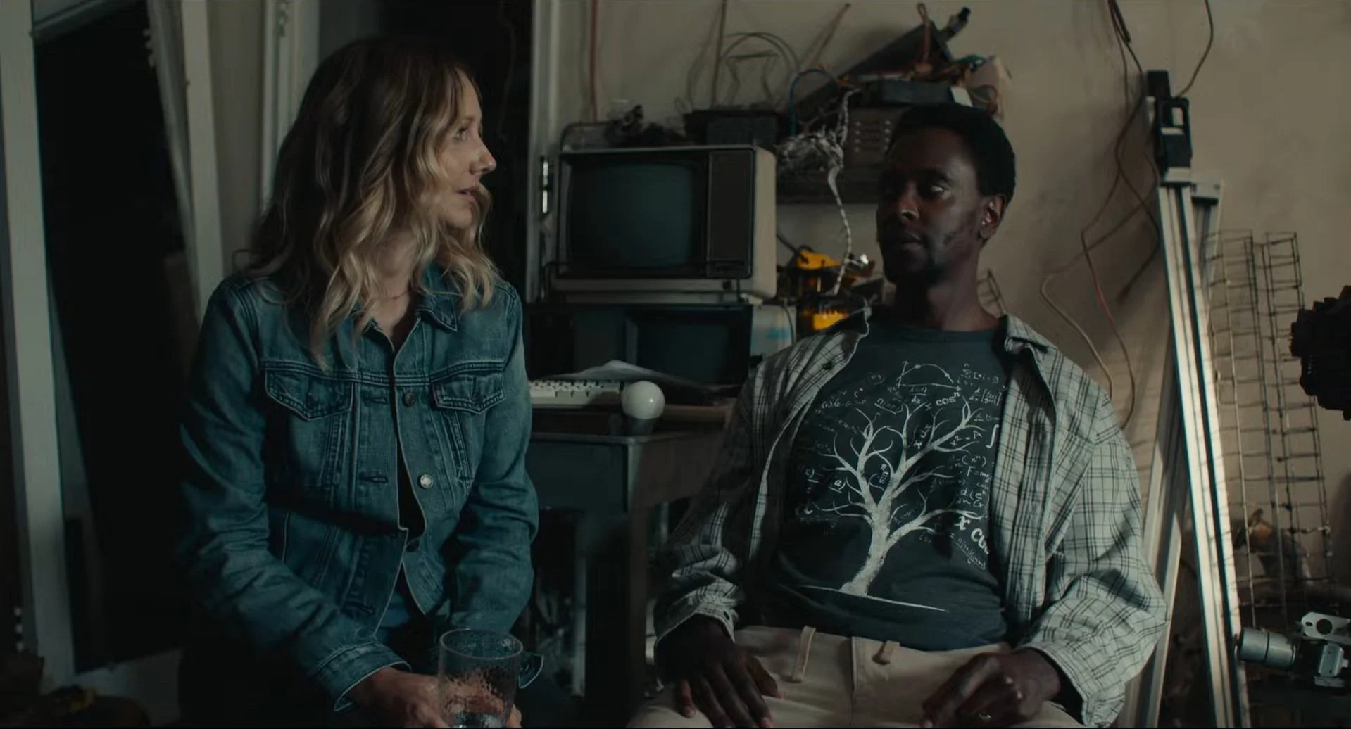 Gripping and moving trailer for sci-fi film APORIA starring Judy Greer and Edi Gathegi