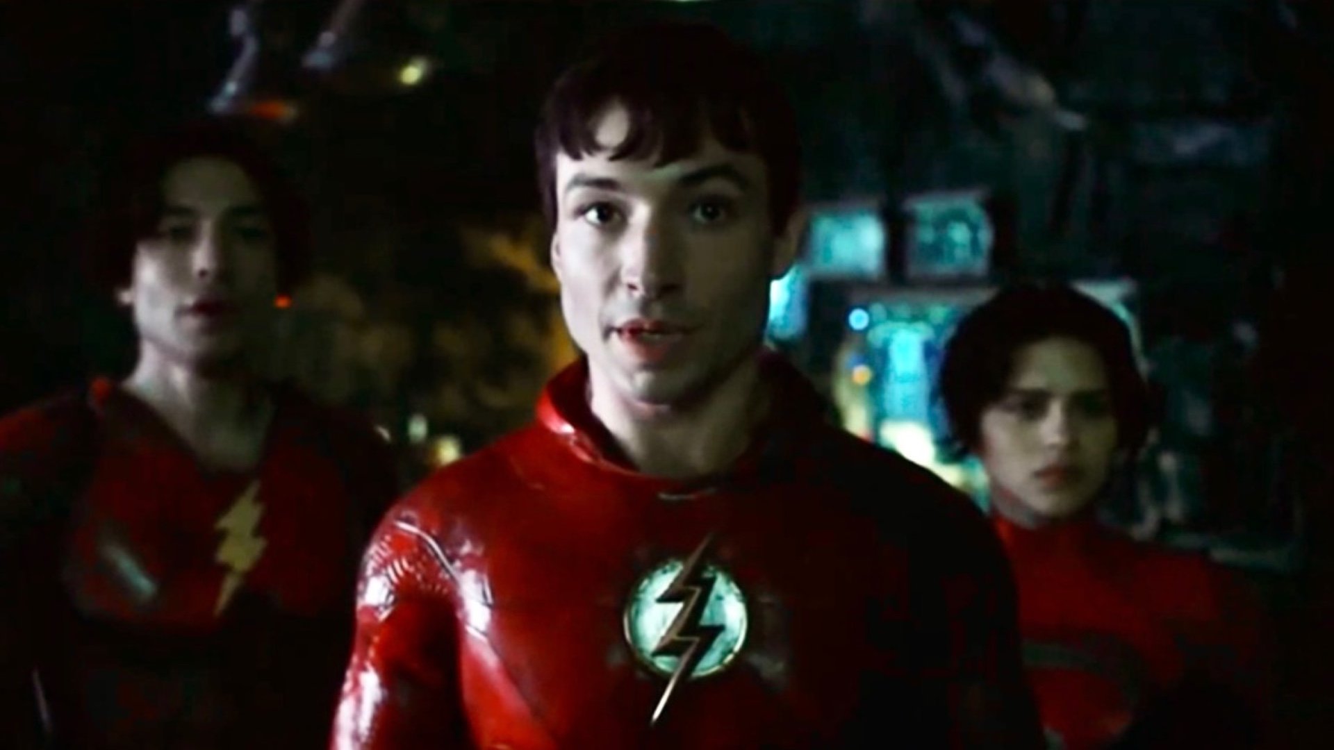 Ezra Miller returned to FLASH for a day of shooting Ezra Miller returned to FLASH for a day of shooting