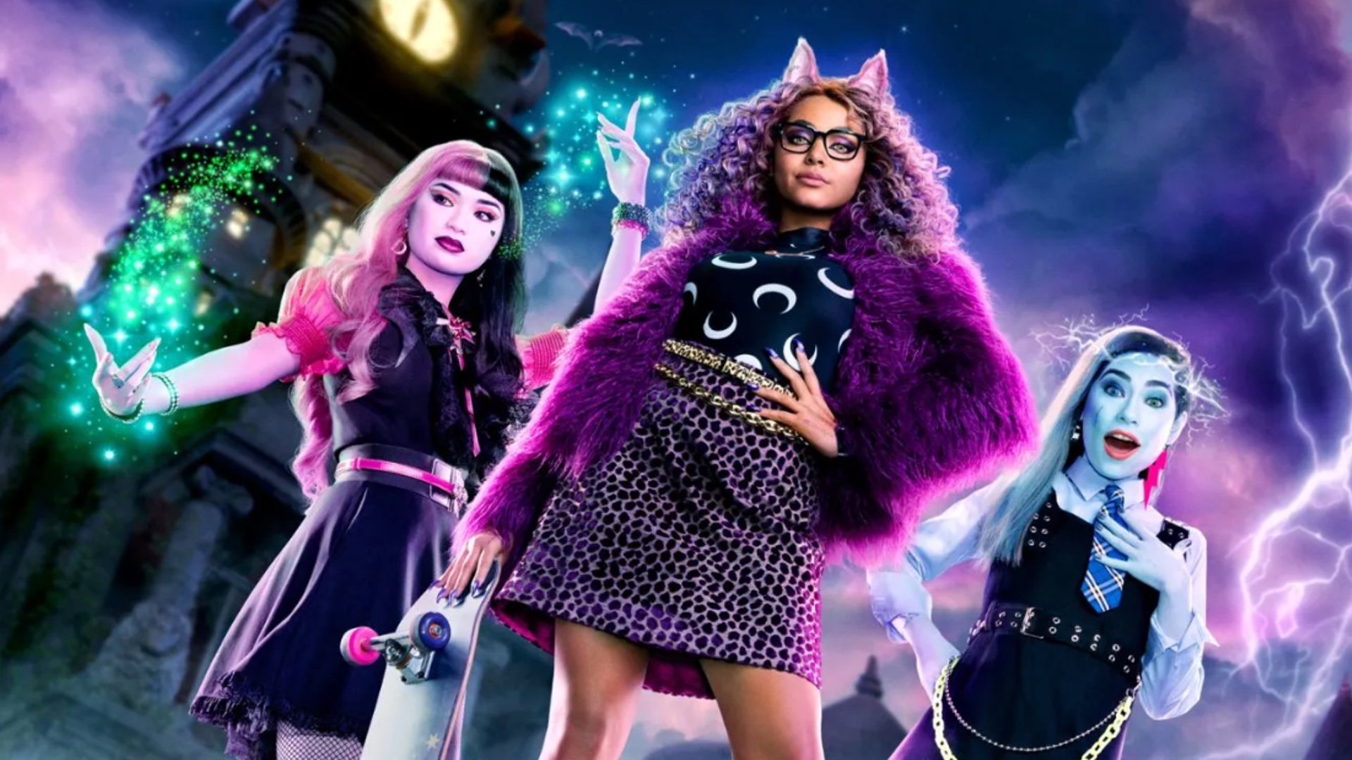 Trailer for Nickelodeon's live-action MONSTER HIGH: THE MOVIE - The ...