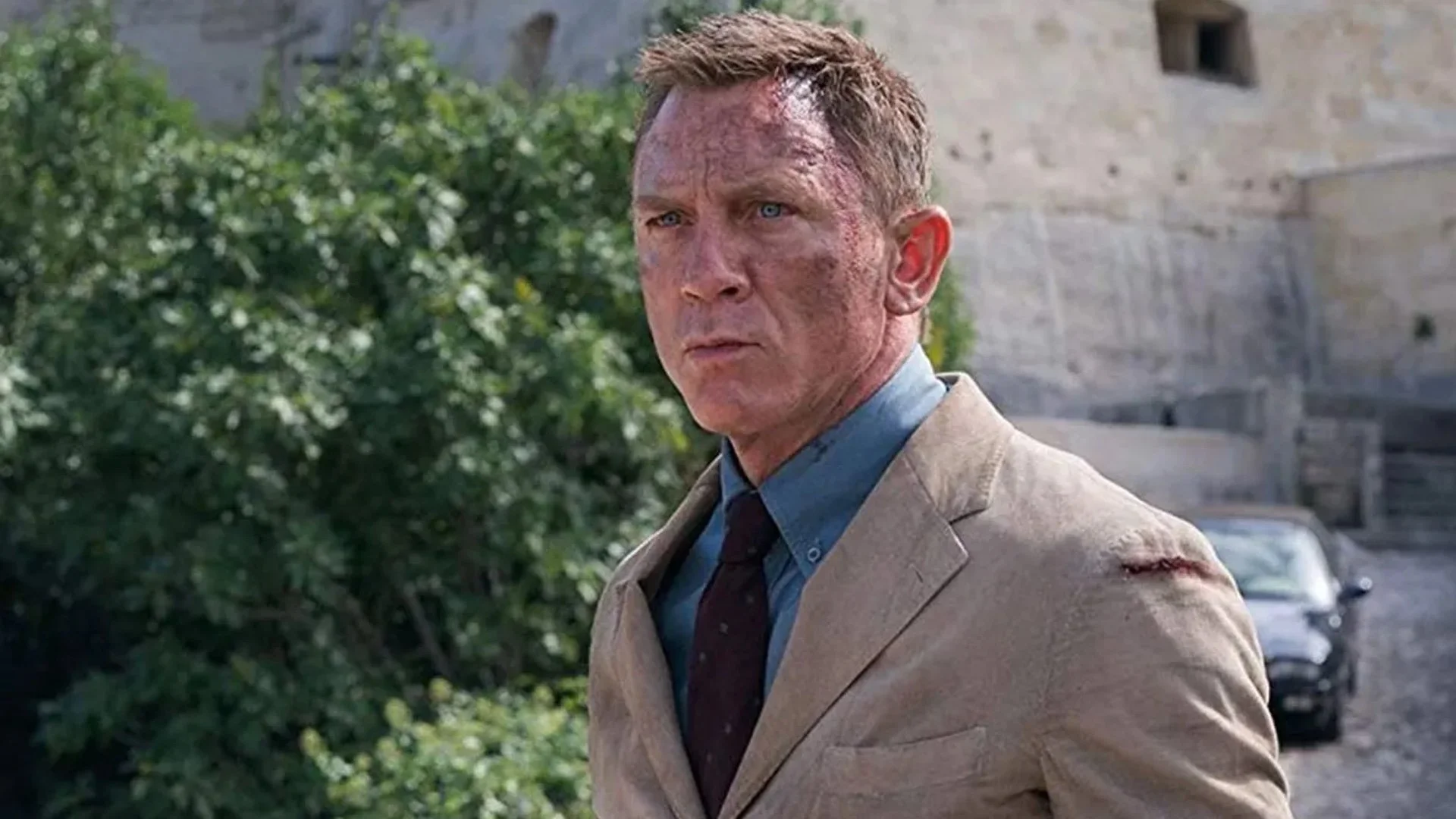 Netflix tries to launch Daniel Craig in the Chronicles of Narnia Movie