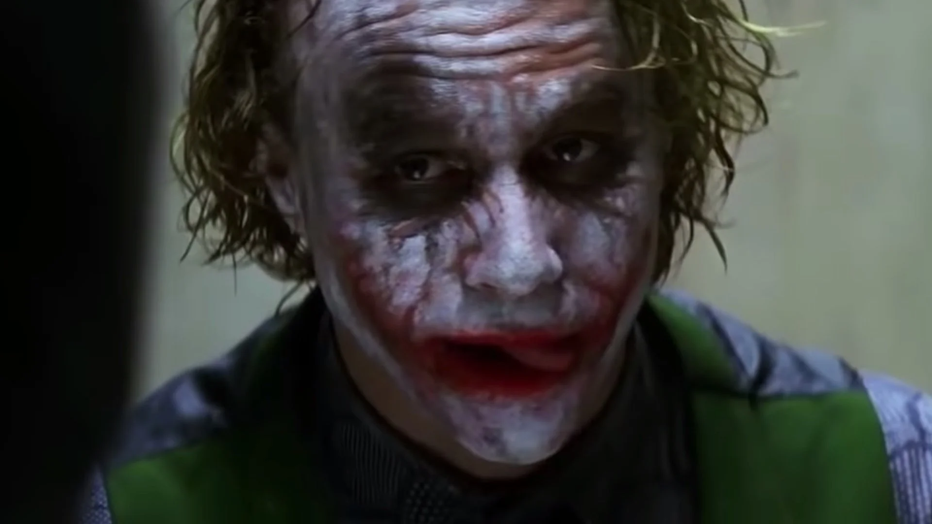 Explanation Of How Heath Ledger s Lip Licking Tic As The Joker Came Explanation Of How Heath Ledger s Lip Licking Tic As The Joker Came