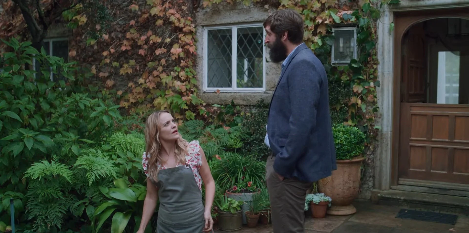 Funny trailer for the British comedy A FAMILY AFFAIR Funny trailer for the British comedy A FAMILY AFFAIR