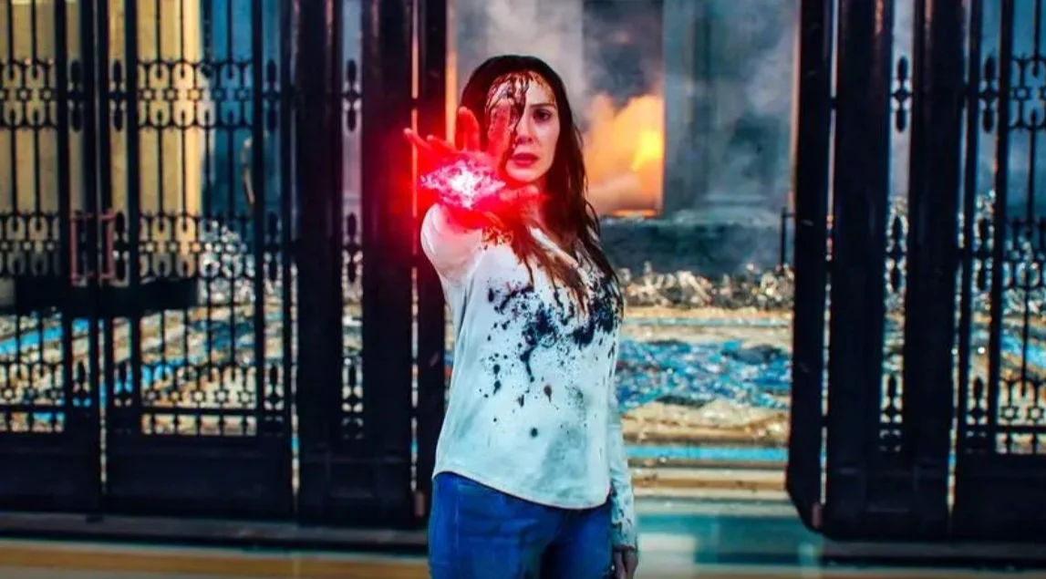 Elizabeth Olsen says she would like Scarlet to join an X-MEN movie Elizabeth Olsen says she would like Scarlet to join an X-MEN movie