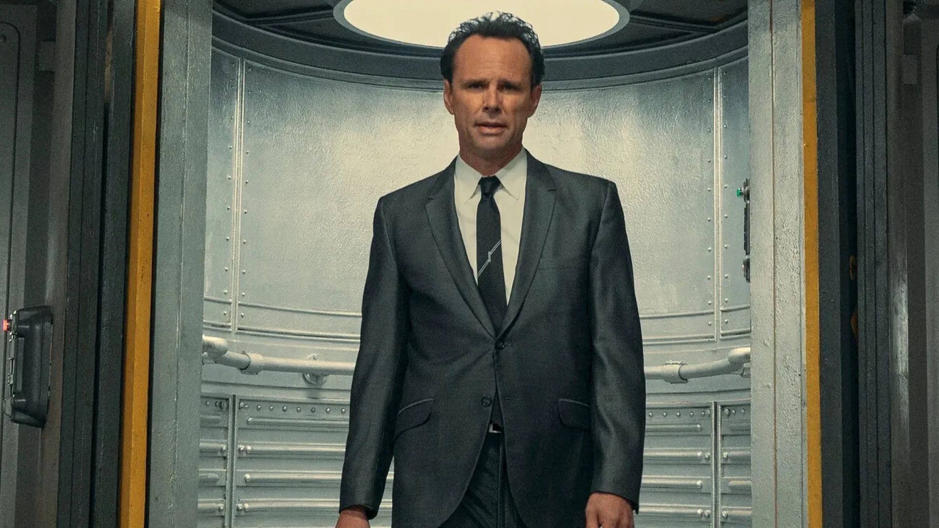 Walton Goggins responds to Pete Davidson’s warning according to which the fans will tell him to “go away”