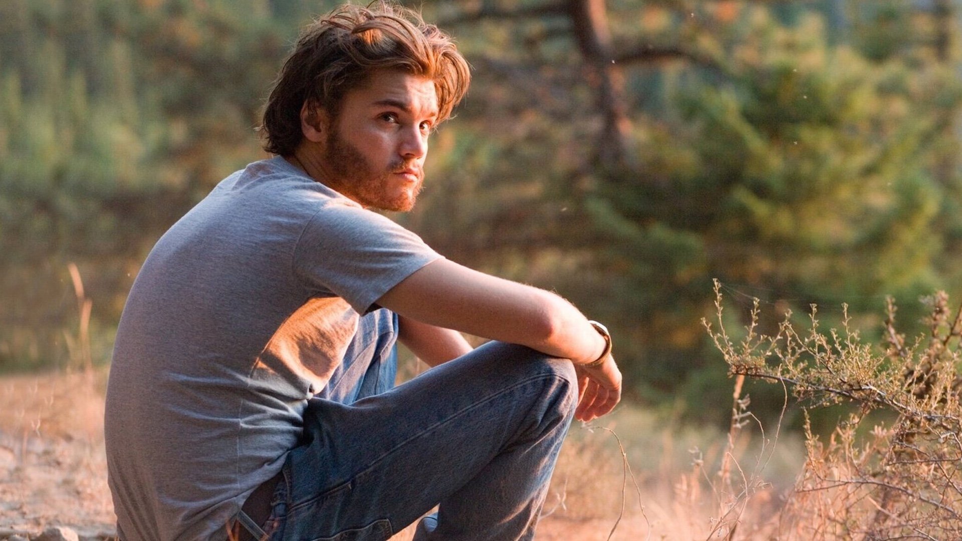 Emile Hirsch Will Hunt for a Mastermind Bombmaker in the Action