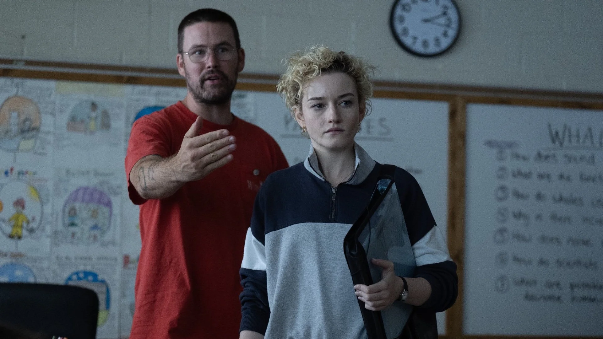 Zach Cregger speaks of weapons, wisdom of assembly by David Fincher, obsessions of scruples and his vision for Resident Evil