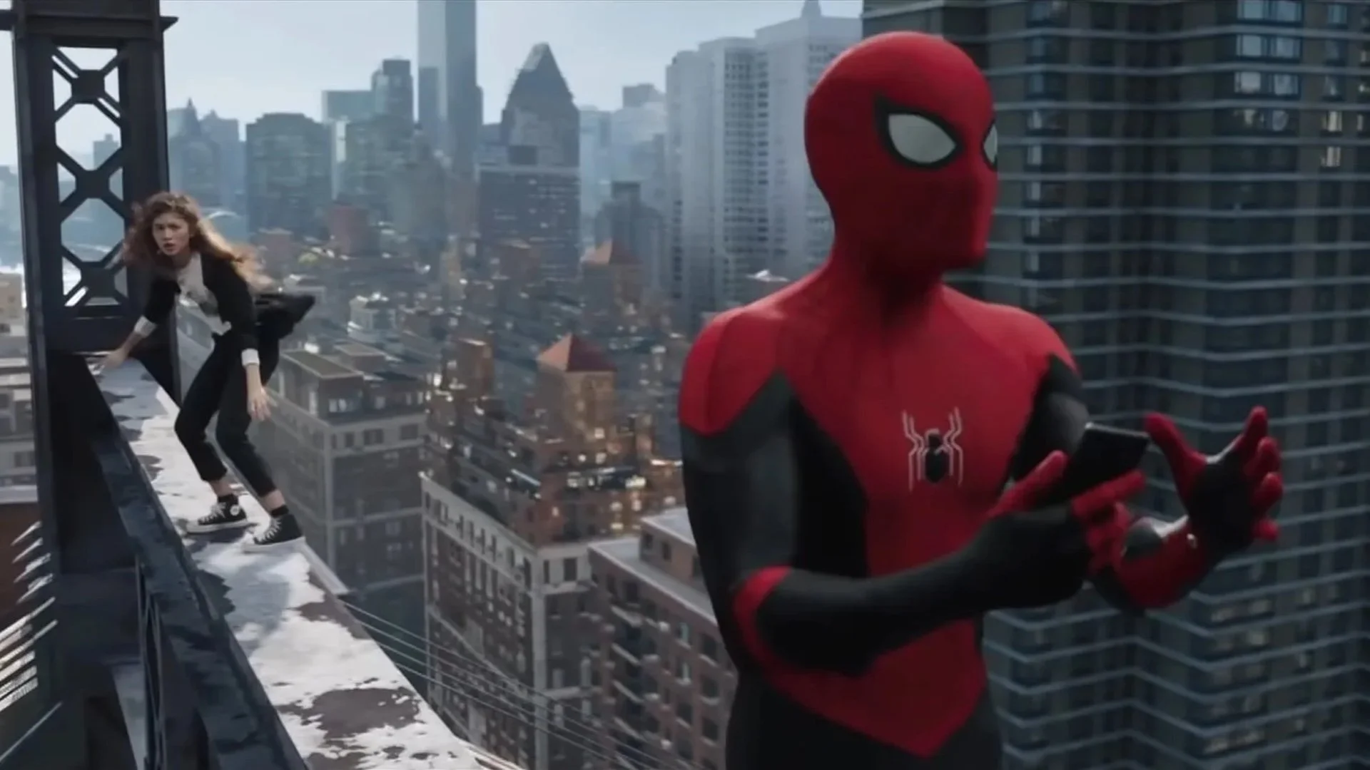 Том холланд человек паук 2021. Паук дата выхода. Человек-паук нет пути домой 2021. Тоби магуайр и эндрю гарфилд. Эндрю гарфилд человек паук 2021.