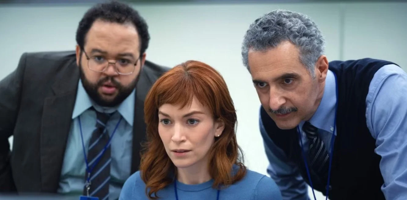 SEVERANCE’s John Turturro has never seen the show; The co-stars joke: they can’t give spoilers because they have been separated SEVERANCE’s John Turturro has never seen the show; The co-stars joke: they can’t give spoilers because they have been separated