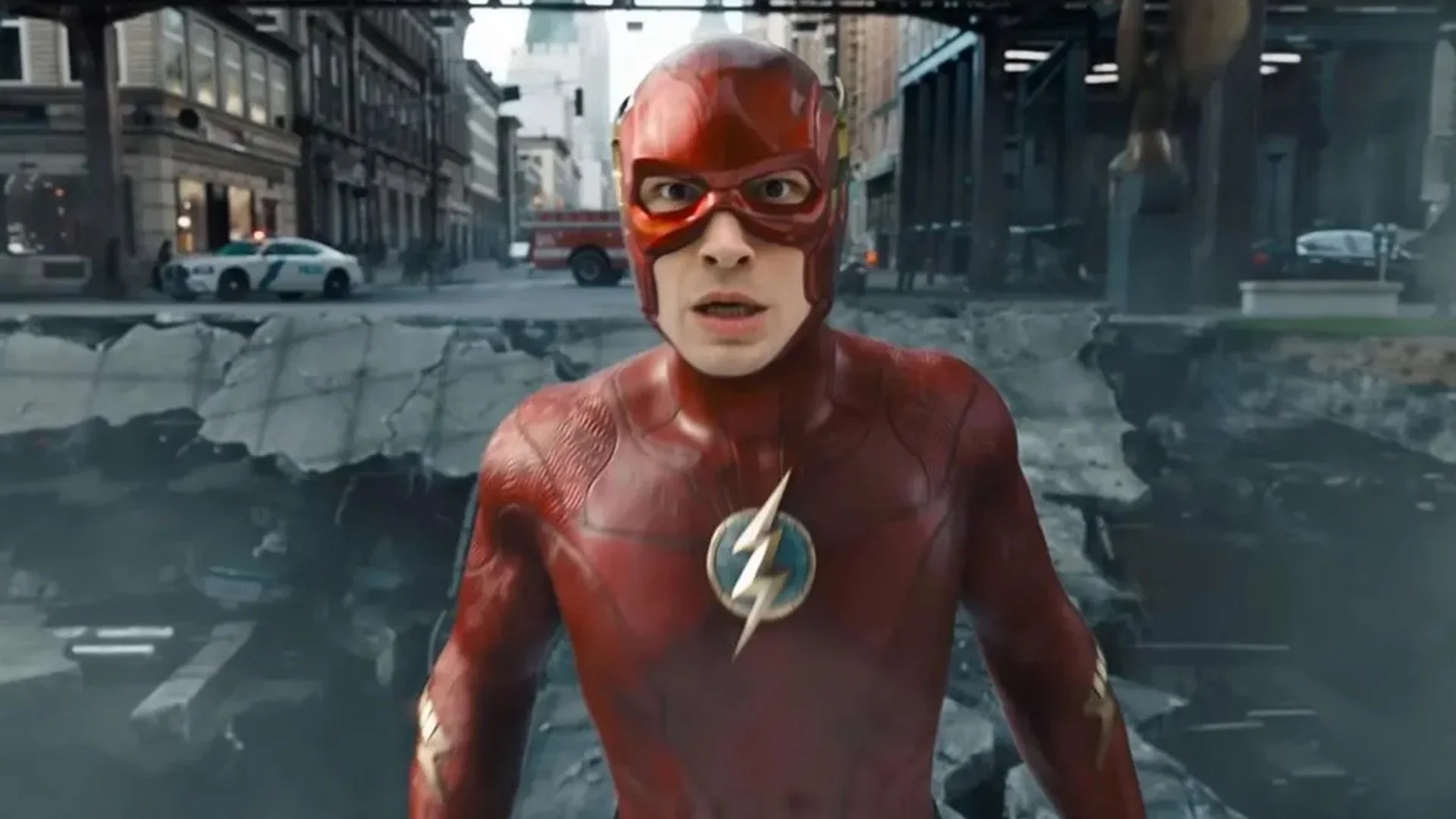 DC Studios Cut And Blurred Out A Chunk Of THE FLASH s Ending In Early 