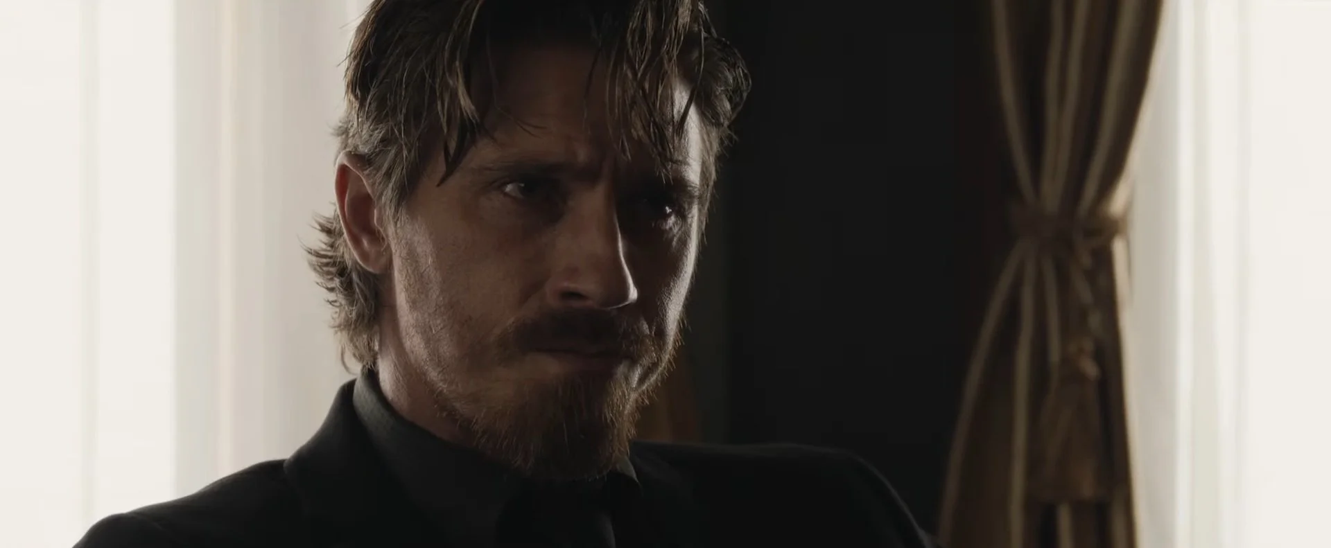 Intense trailer for the Barto’s Rive Thriller of revenge with Garrett Hedlund Intense trailer for the Barto’s Rive Thriller of revenge with Garrett Hedlund