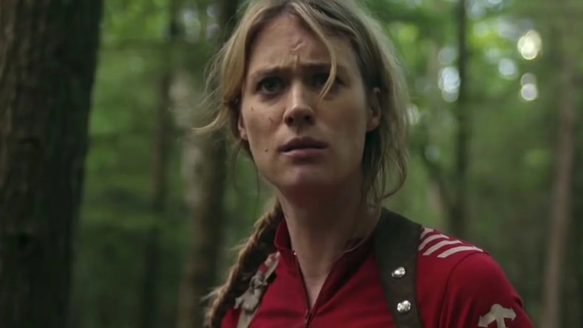Mackenzie Davis joins Josh Hartnett in the Netflix -free creature thriller